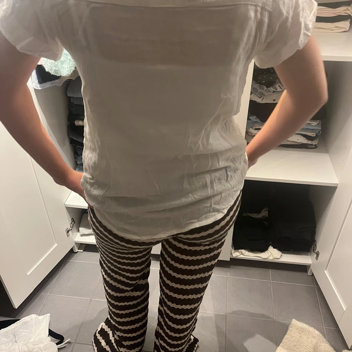 Vit blus med struktur  - 1