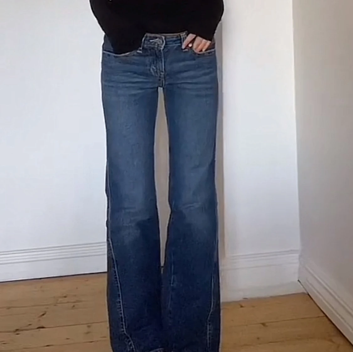 Levi's blå bootcut jeans