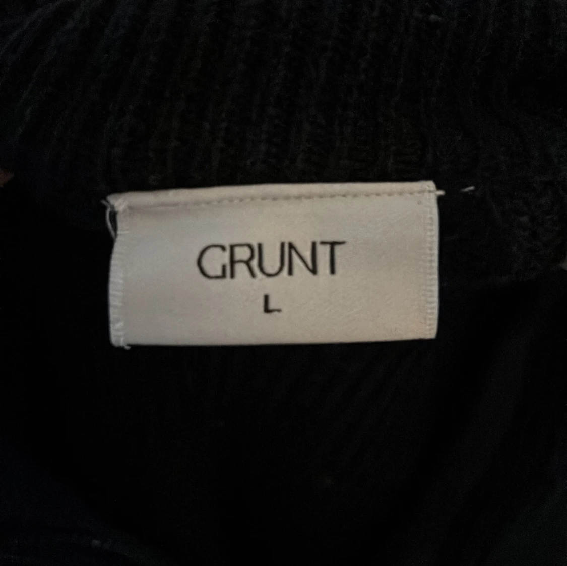 Svart stickad half zip tröja Grunt - 2