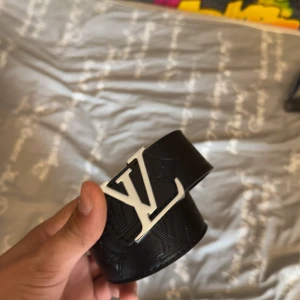  Fin Lvbelt - Fin lv bäkte säljs fö resel helt ny