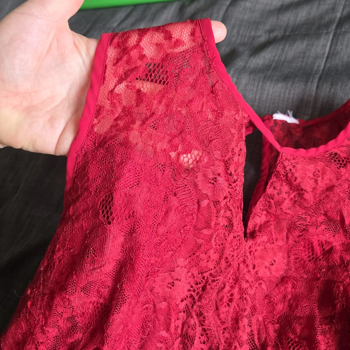 Röd spetsblus från Vero Moda - 3