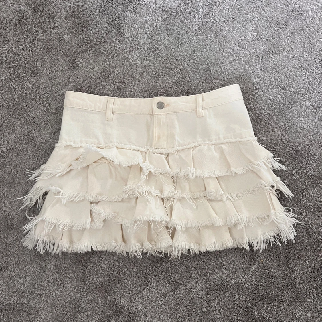 Vit kjol från Monki