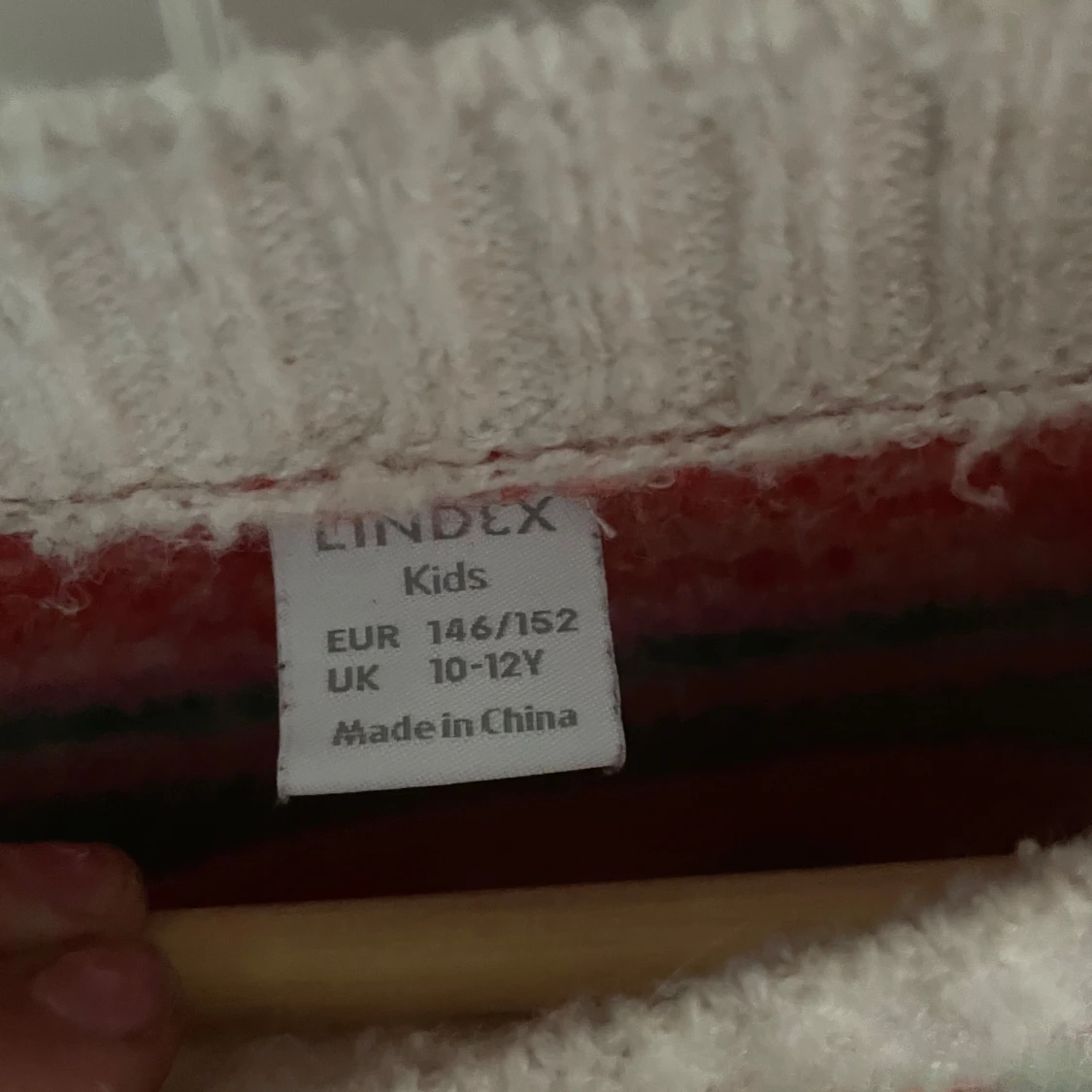 Mönstrad stickad tröja från Lindex - 2