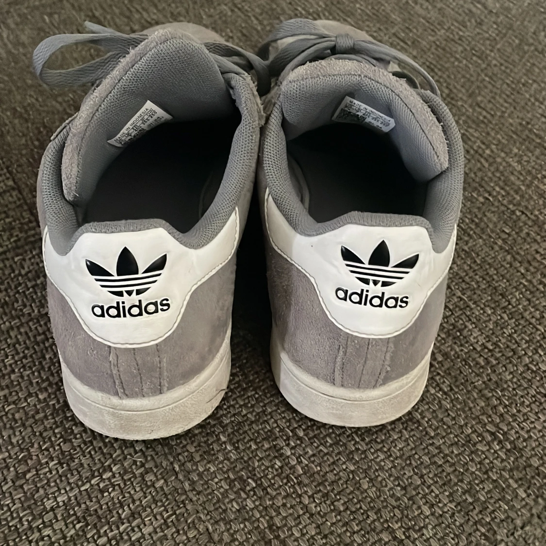 Grå Adidas Campus sneakers - 3