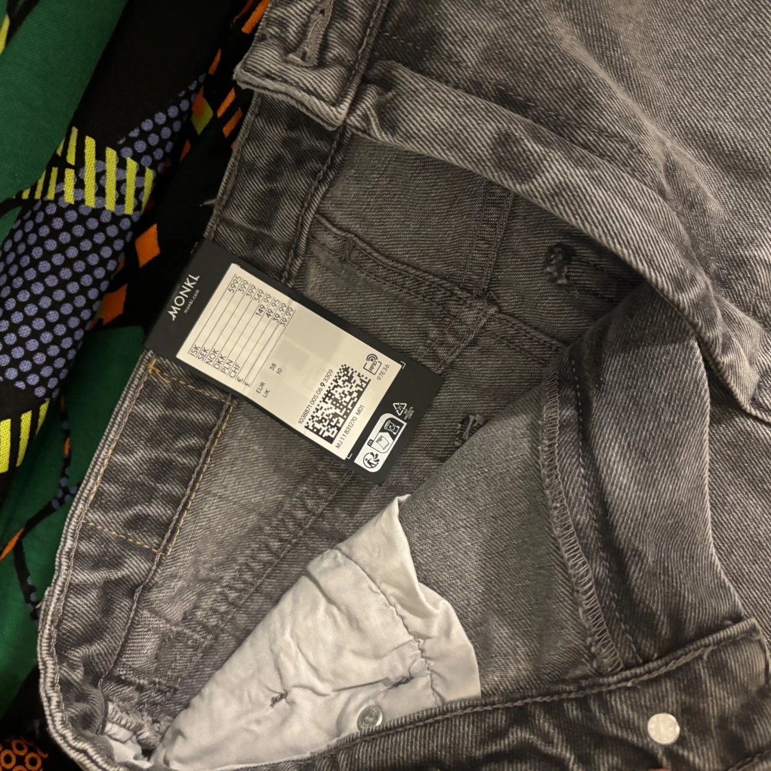 MIDILÄNG DENIMKJOL - 1