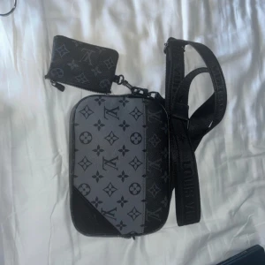 Lv trio bag - One size!