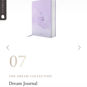The Art of Dreaming Journal - En vacker och inspirerande journal för dig som vill utforska dina drömmar och tankar. Perfekt för unga vuxna som vill reflektera, skriva ner sina drömmar och hitta kreativitet i vardagen. Stilren design med mjuka pastellfärger och drömlika illustrationer.