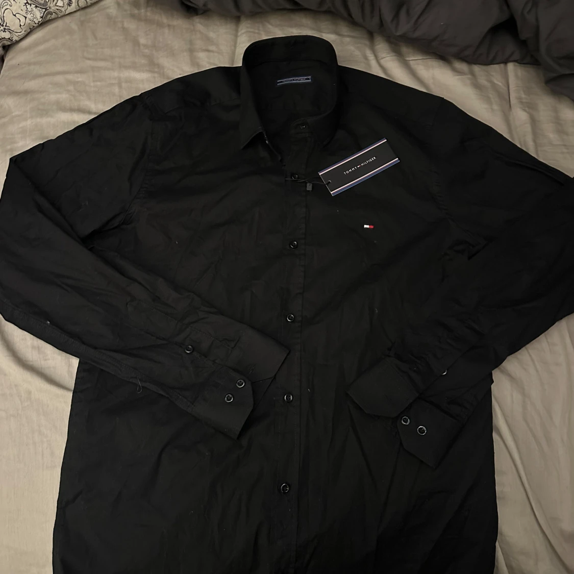 Svart skjorta från Tommy Hilfiger L