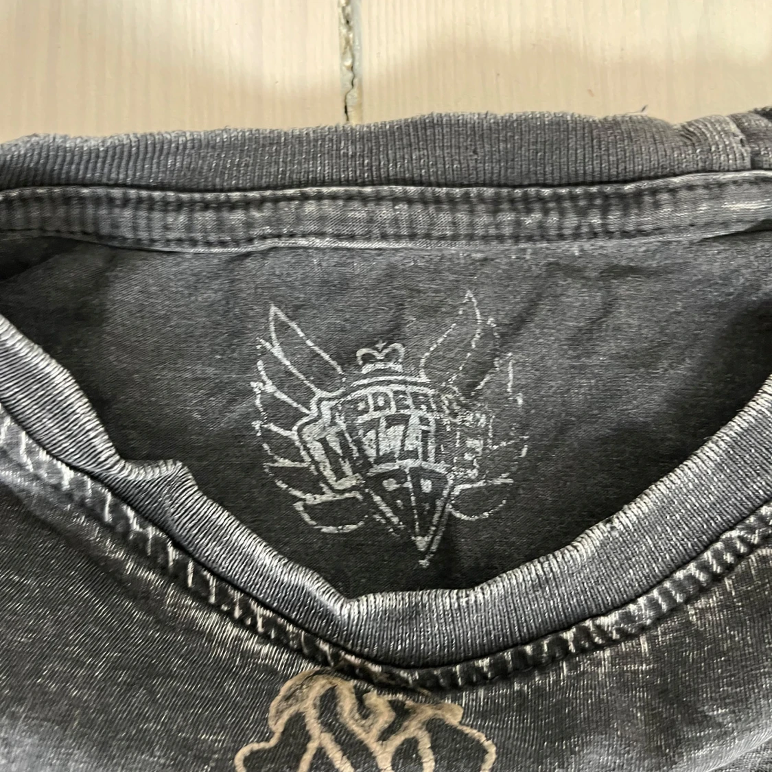 Svart t-shirt Shiroi Neko Streetgang - 1