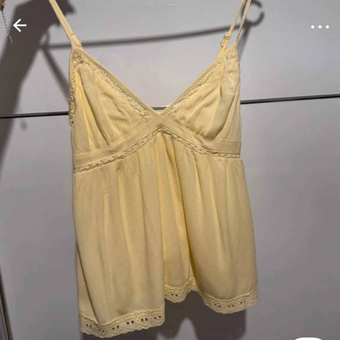 LOOKING for a yellow New Yorker top!! - 1