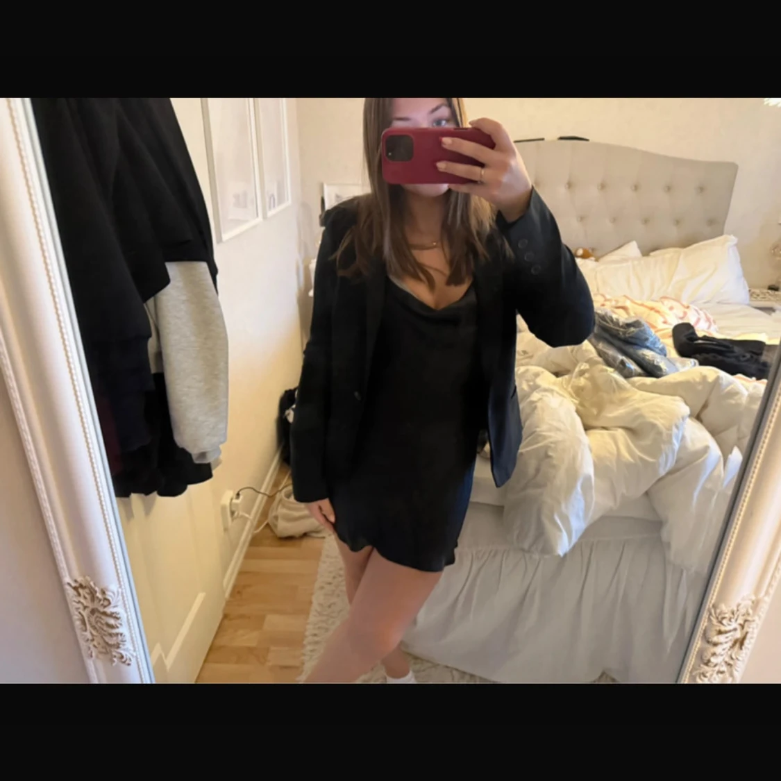 Svart kavaj med knappar - 1