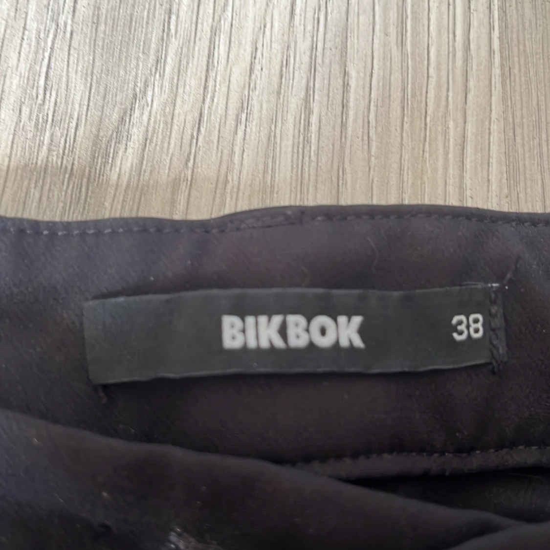 Svarta kostymbyxor från BikBok (Vera) - 3