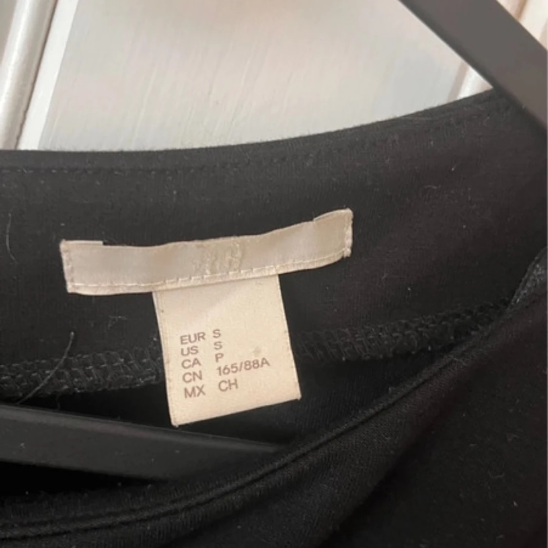 Svart sweatshirt  - 2