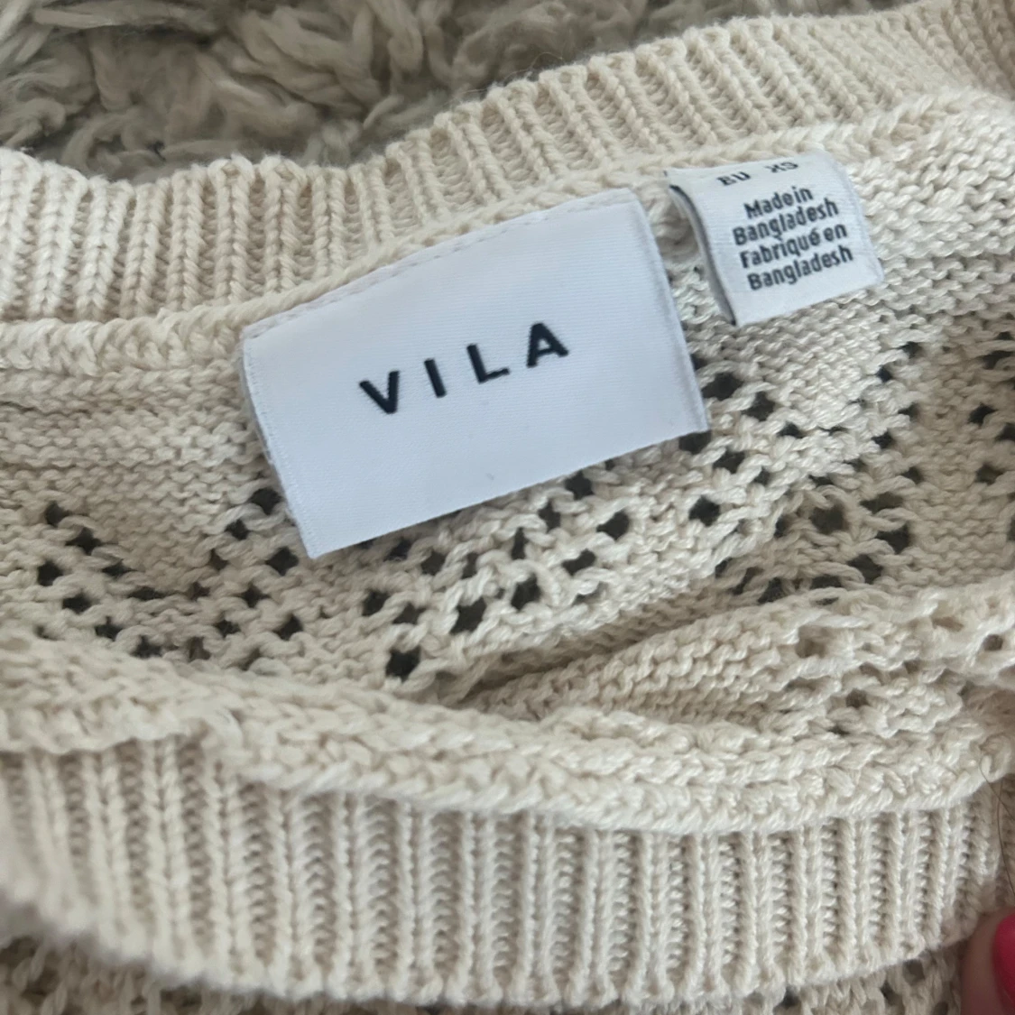 Beige stickad tröja från VILA - 1