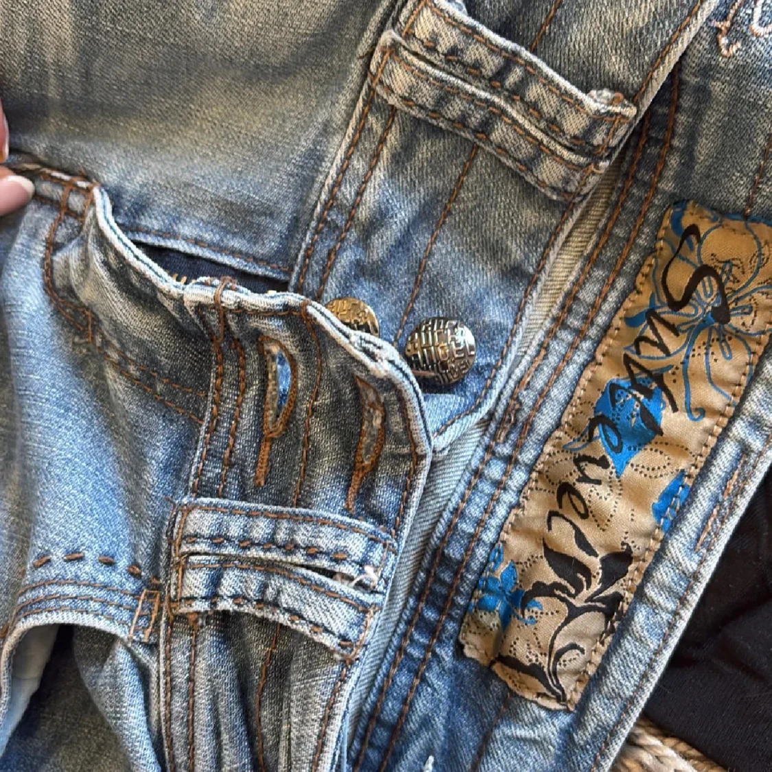 Lågmidjade ljusblå jeans från Sky Rebel - 2