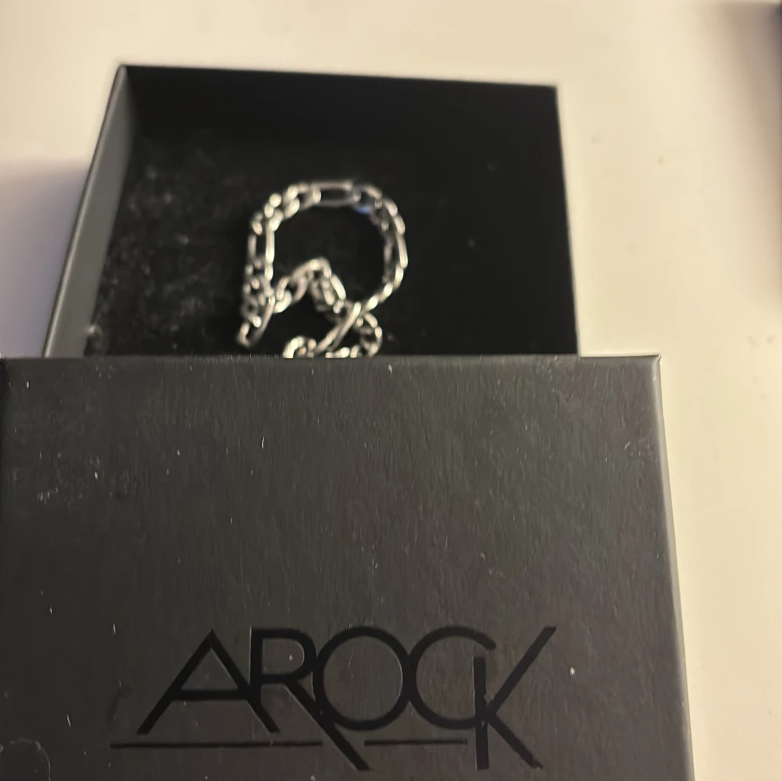 Silverfärgat armband från Arock - 2