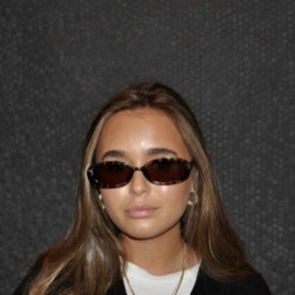 Bruna solglasögon med leopardmönster