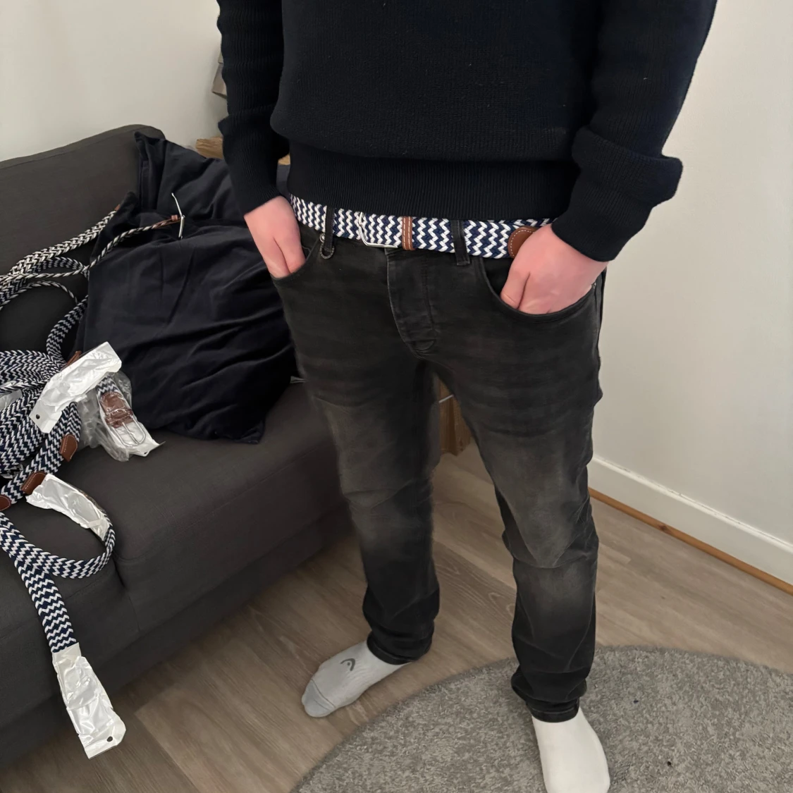 Blåvitt flätat bälte - 1