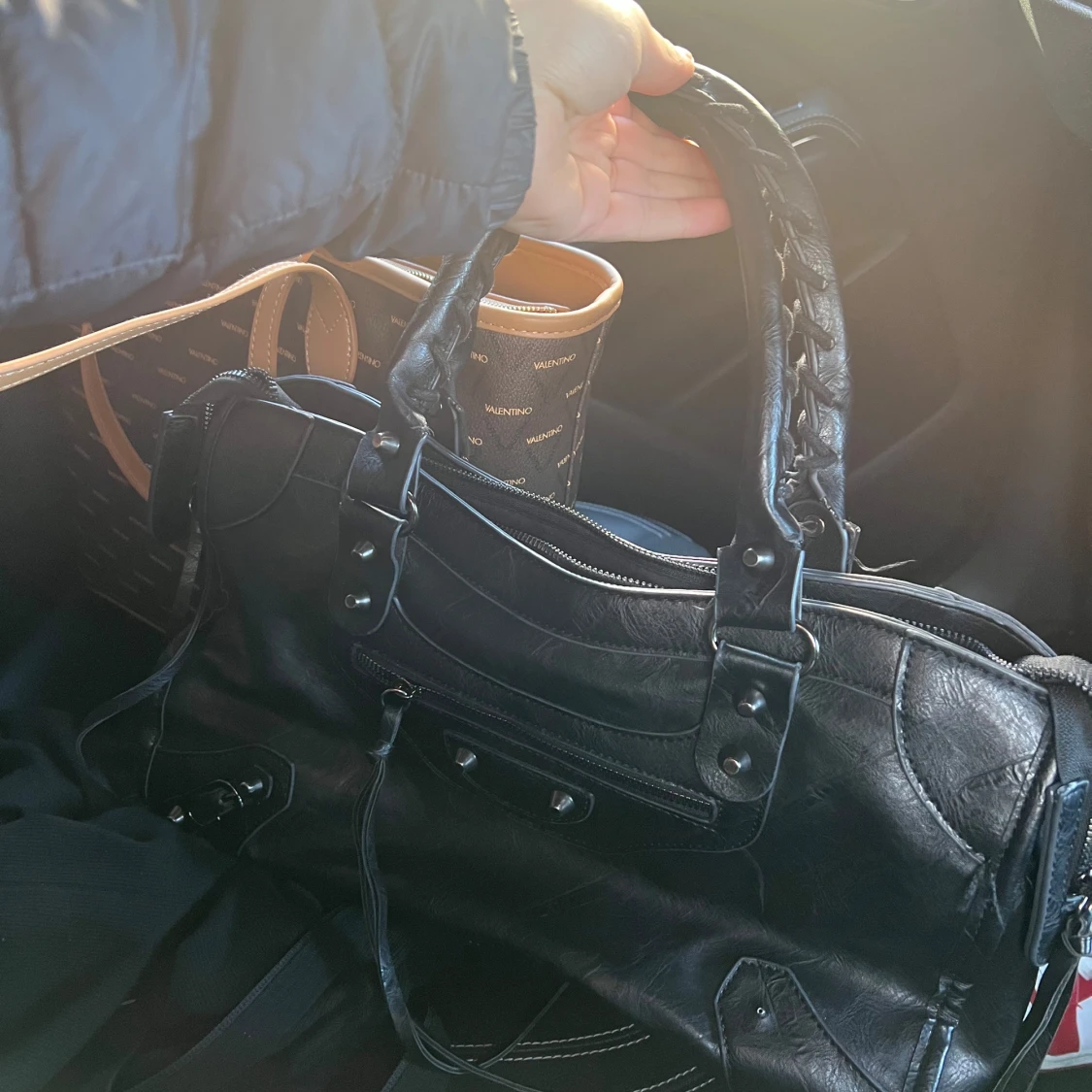 Svart handväska  - 2