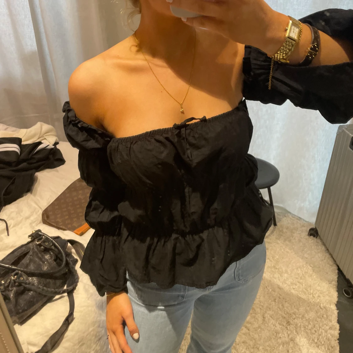Svart offshoulder blus - 4