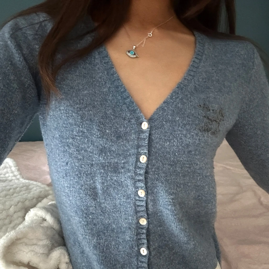 Blå kofta med v-ringning från odd& Molly - 2