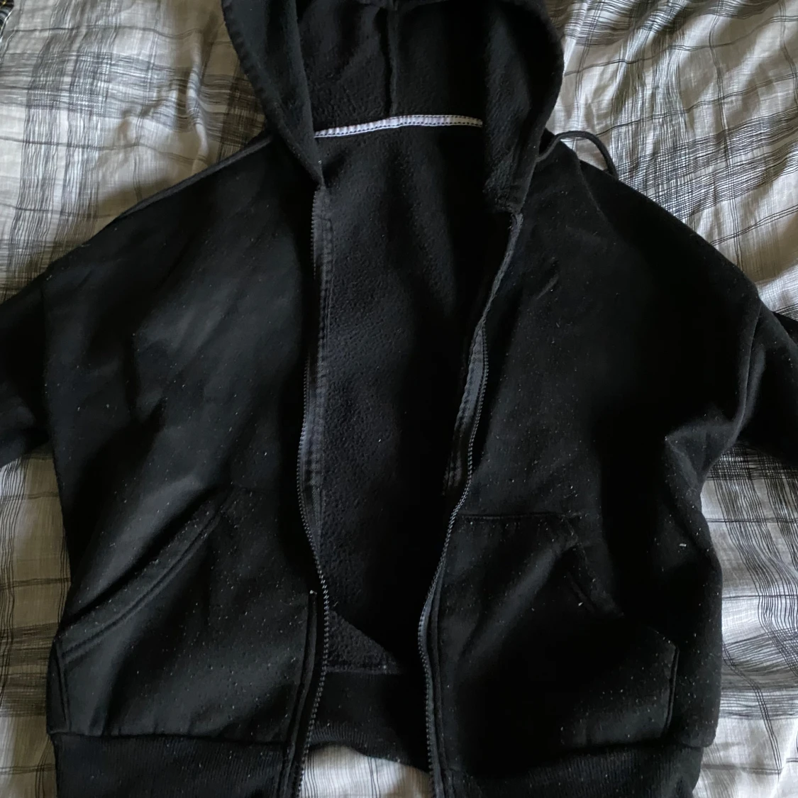 Svart hoodie med Mona Lisa-tryck från SHEIN