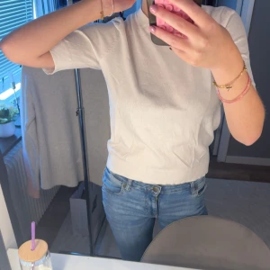 Finstickad tröja - Från lager157, fint skick💕 känns mer som S än M