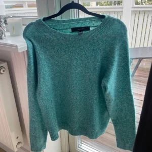  Stickad tröja från Vero Moda - Mysig turkos stickad tröja från Vero Moda. I en skön, mjuk kvalitet. Aldrig använd, nyskick