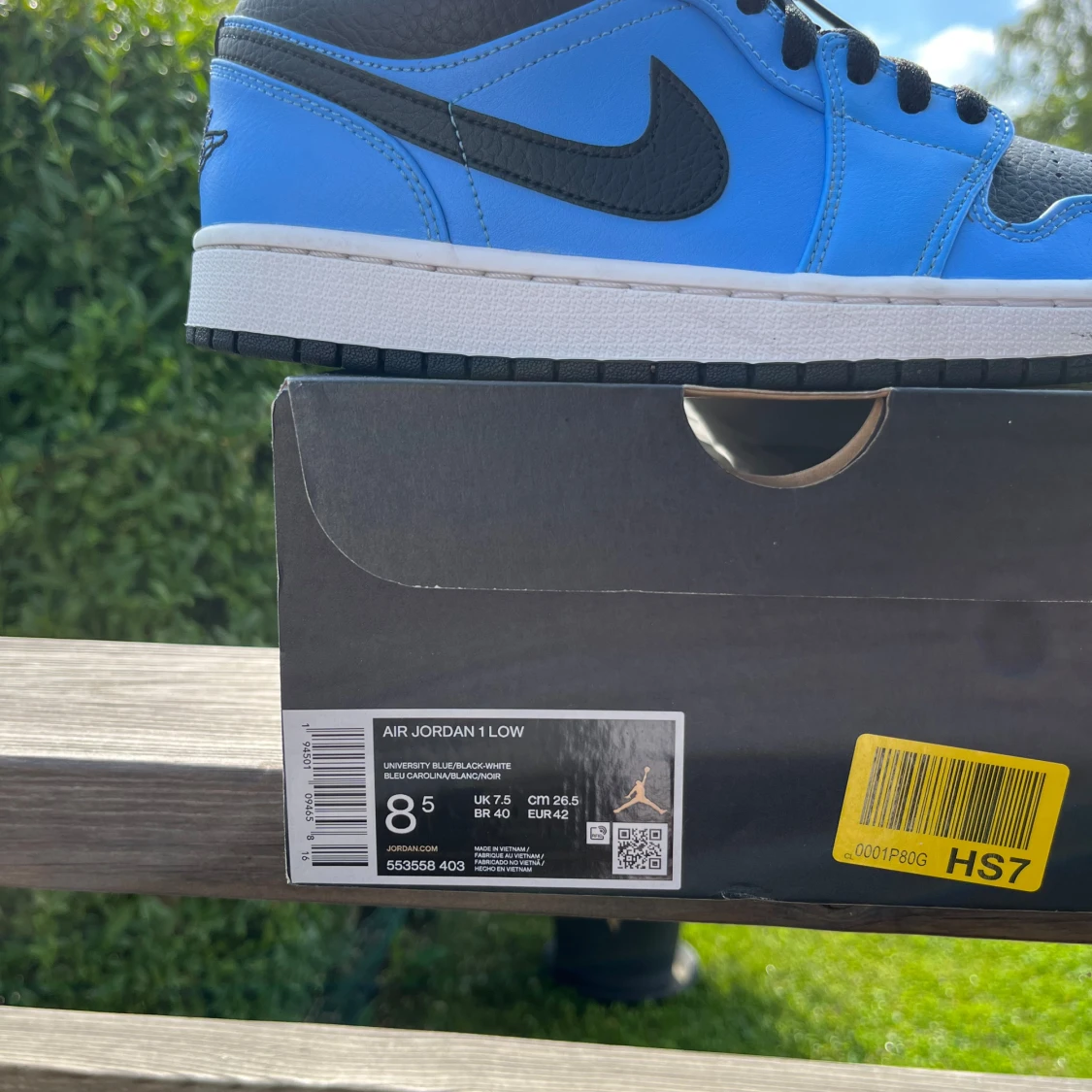 Nike Air Jordan 1 Low  - 4