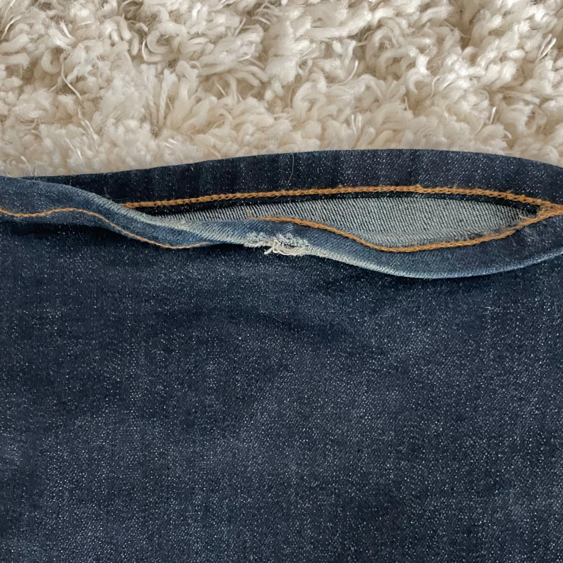 Mörkblå bootcut jeans från cheap monday - 4