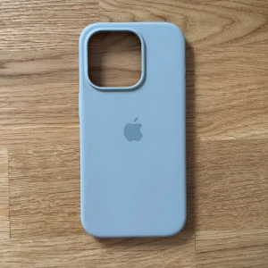 Ljusgrått Apple iPhone 15pro skal - Grått Iphone skal
