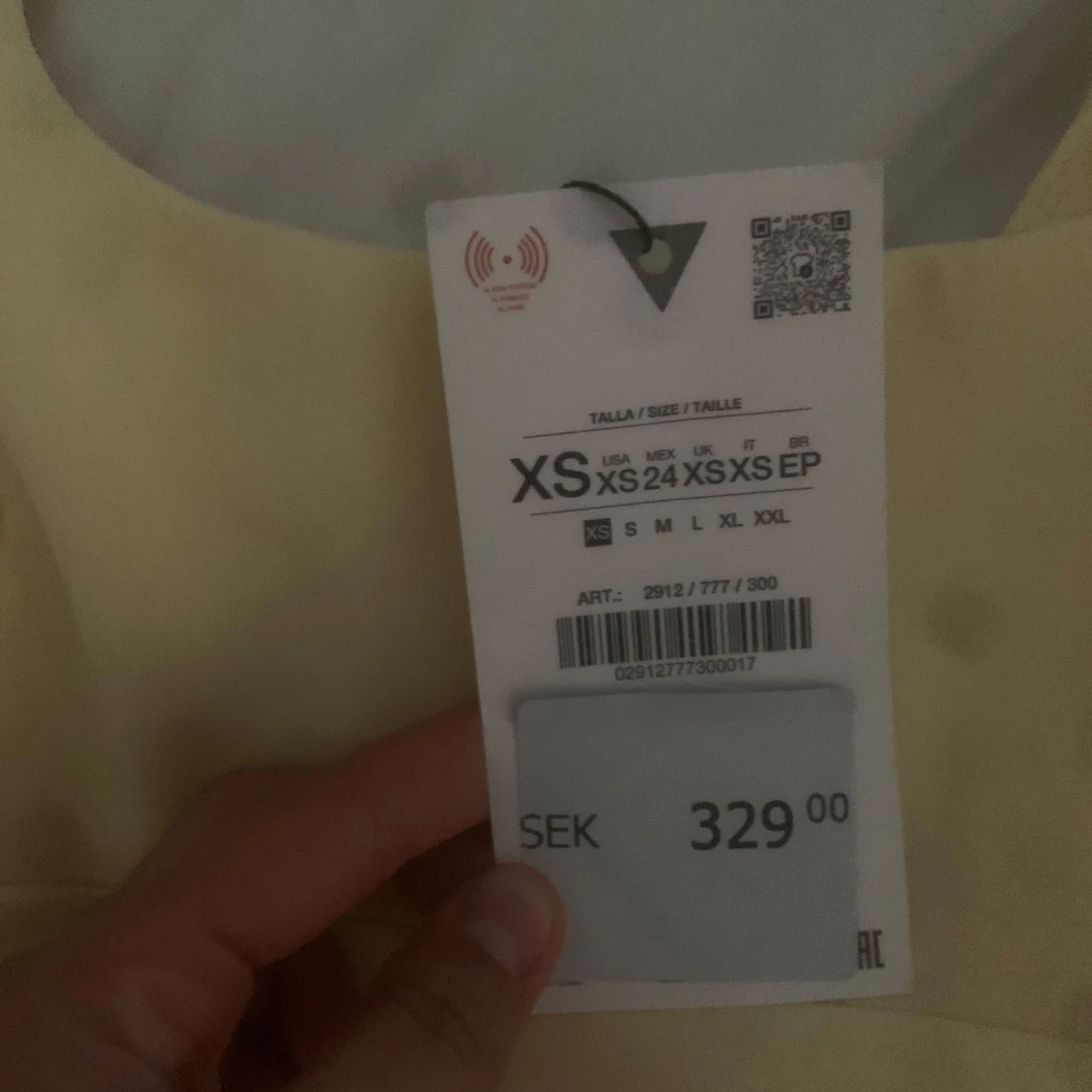 Gul linnetopp med knytband XS - 1