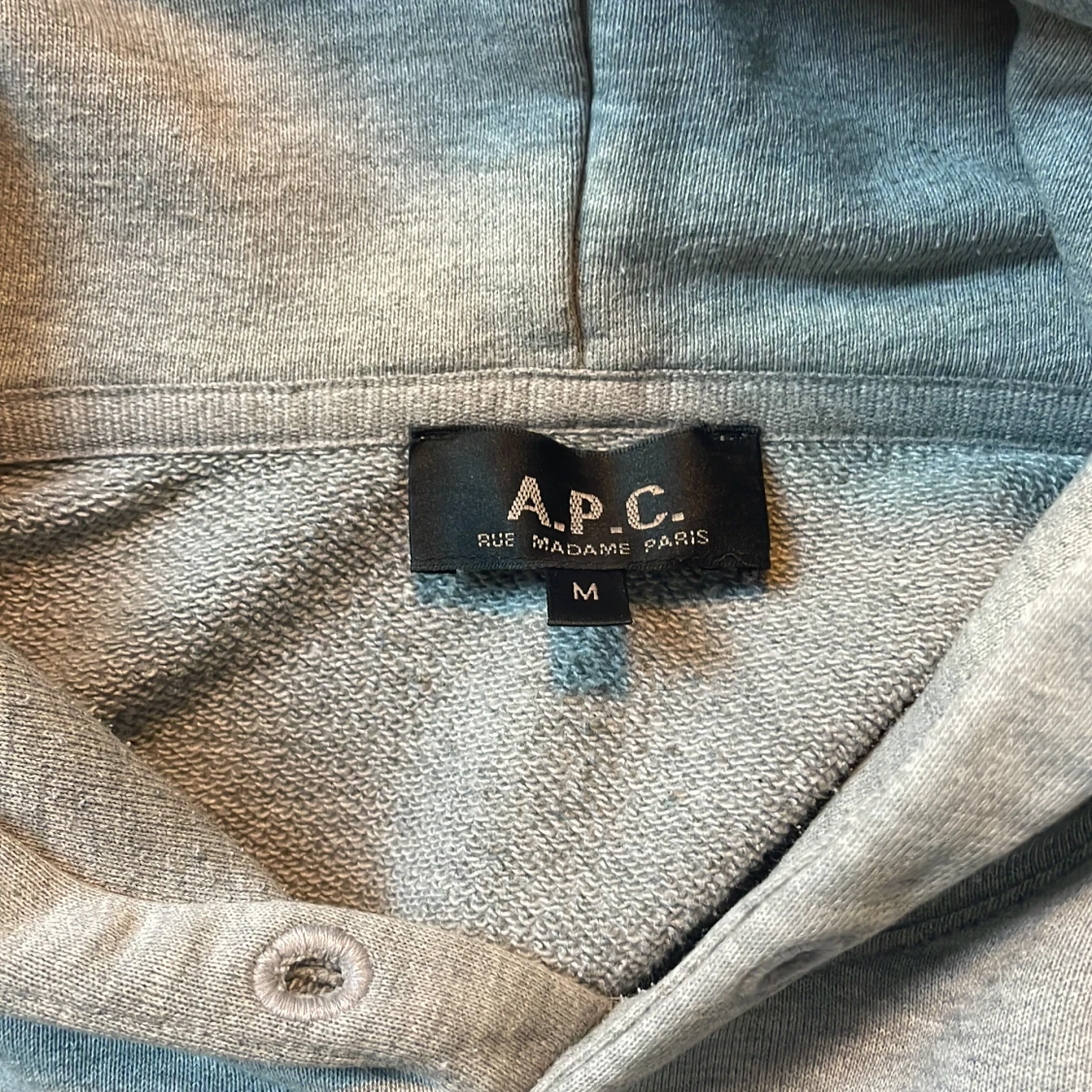 Grå hoodie från A.P.C. - 2