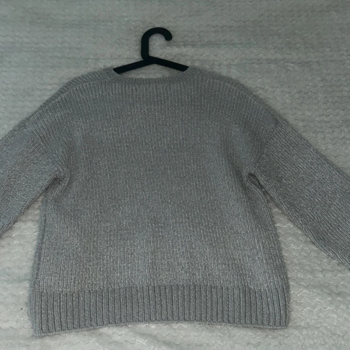 Grå stickad tröja från FB Sister - 1
