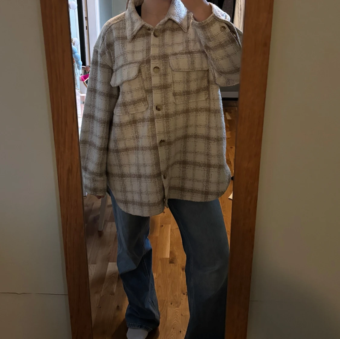 Beige rutig overshirt - 1