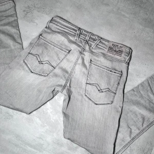 Replay jeans  - Replay jeans | Modell Anbass | Super bra skick | Storlek W31 L30. 