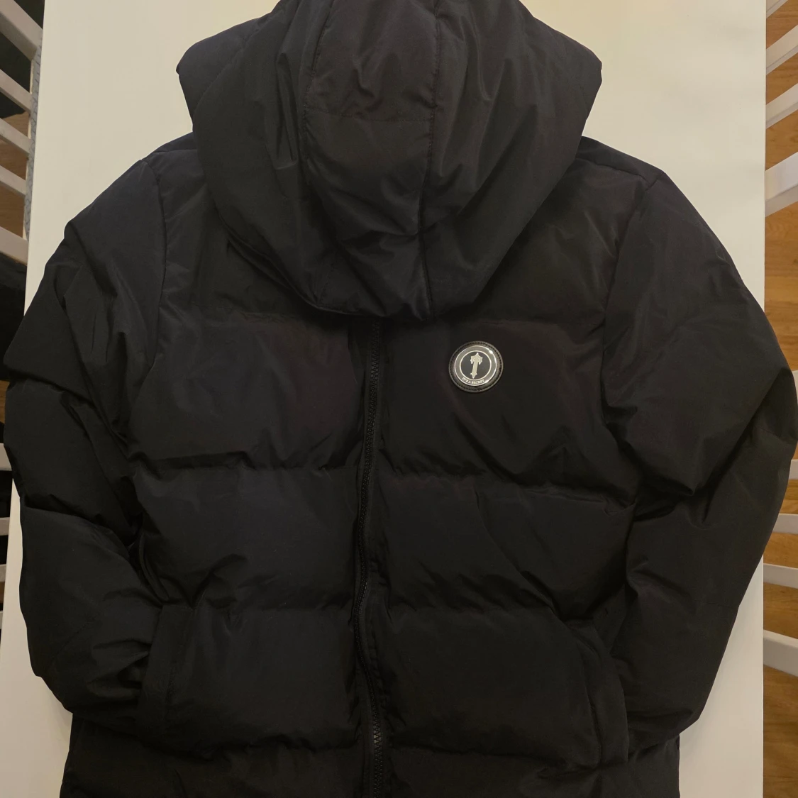 Svart pufferjacka från Trapstar - 1