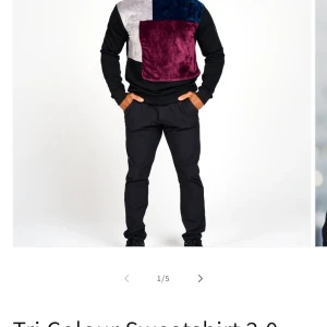 Tricolour sweatshirt från La Vichy - Säljer en unik sweatshirt från La Vichy i storlek M men sitter dock som S. Tröjan har blockmönster i sammet med färgerna grå, mörkblå och vinröd på framsidan. Svarta armar och baksida, rund hals och långarmad modell. Perfekt för dig som vill sticka ut med en cool look. Original pris är 1249 men jag säljer det bara för 499!.pris kan diskuteras vid snabbt köp!