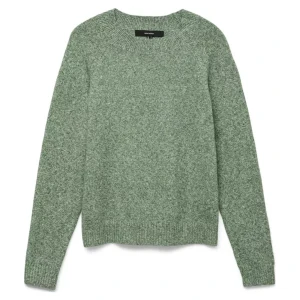 Mysig grön stickad tröja - Mysig grön stickad tröja från Vero Moda med rund halsringning och ribbade muddar. Mysigt material, perfekt för sommarkvällar och även för kalla vinterdagar.