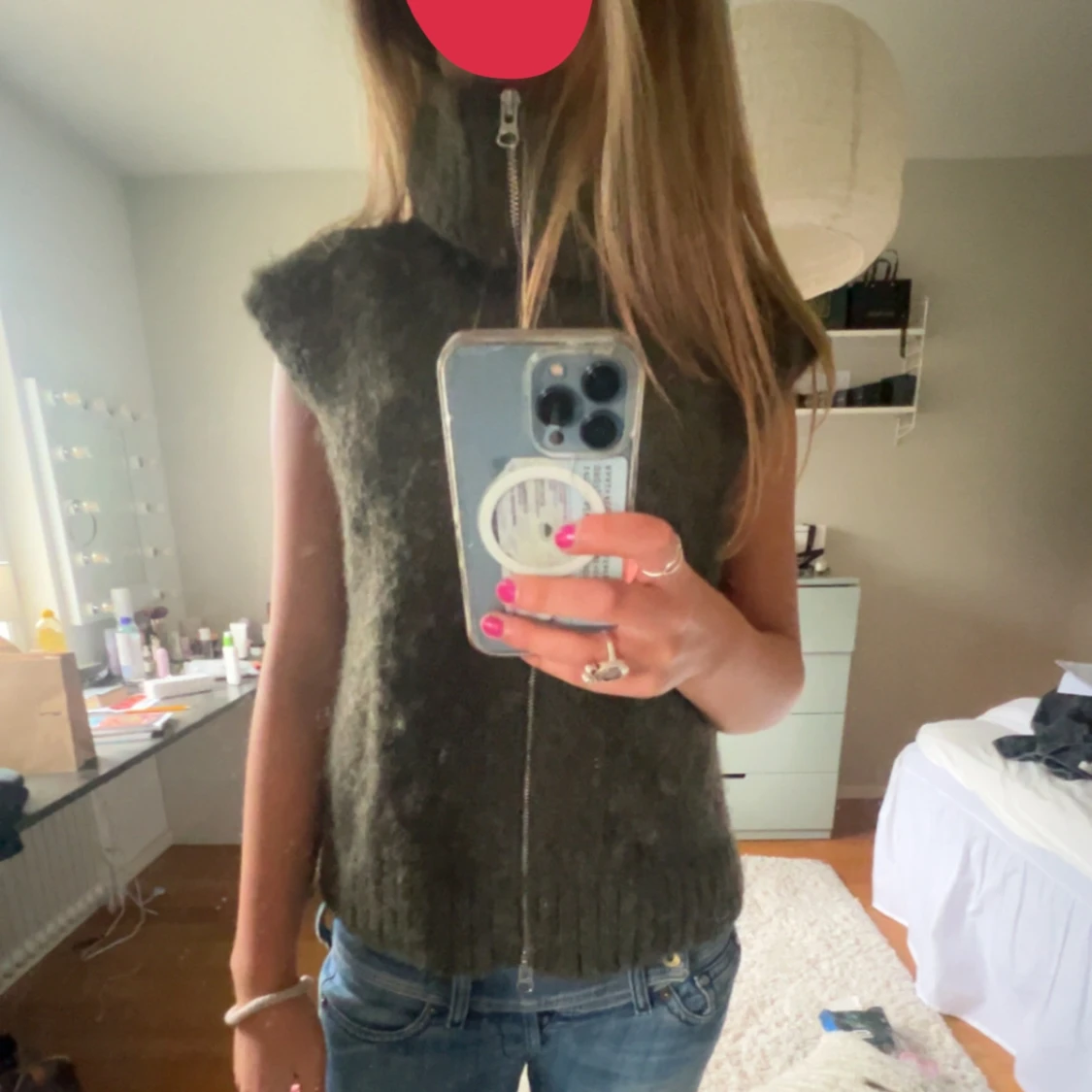 Grön stickad väst med dragkedja - 1