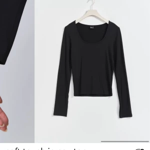 Svart långärmad topp - säljer nu denna svarta långärmade tröja från ginatricot då jag behöver en mindre storlek, om ni vill byta den mot samma fast i storlek xxs annars säljer jag den också! 