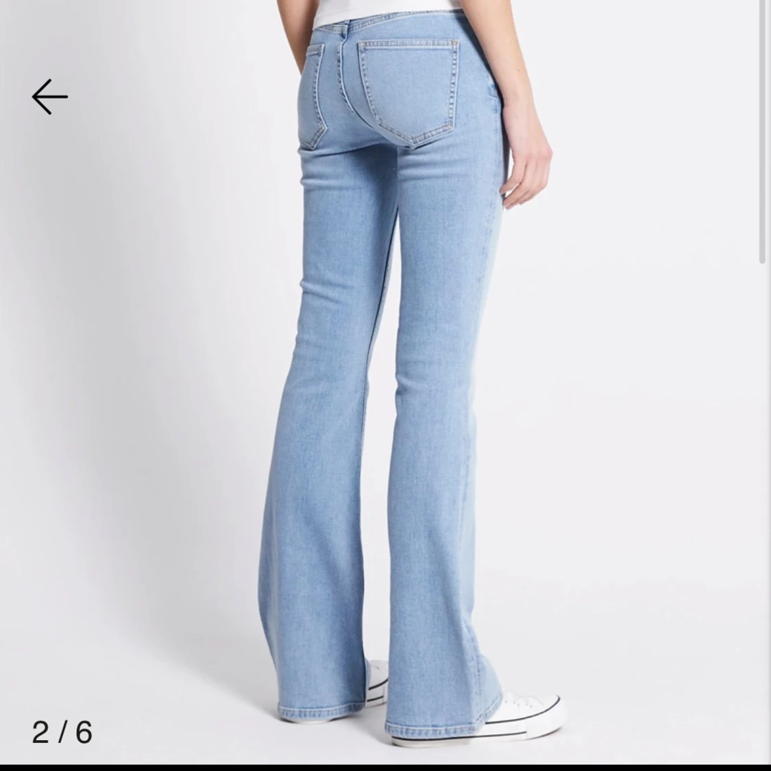 Ljusblå bootcut jeans - 2