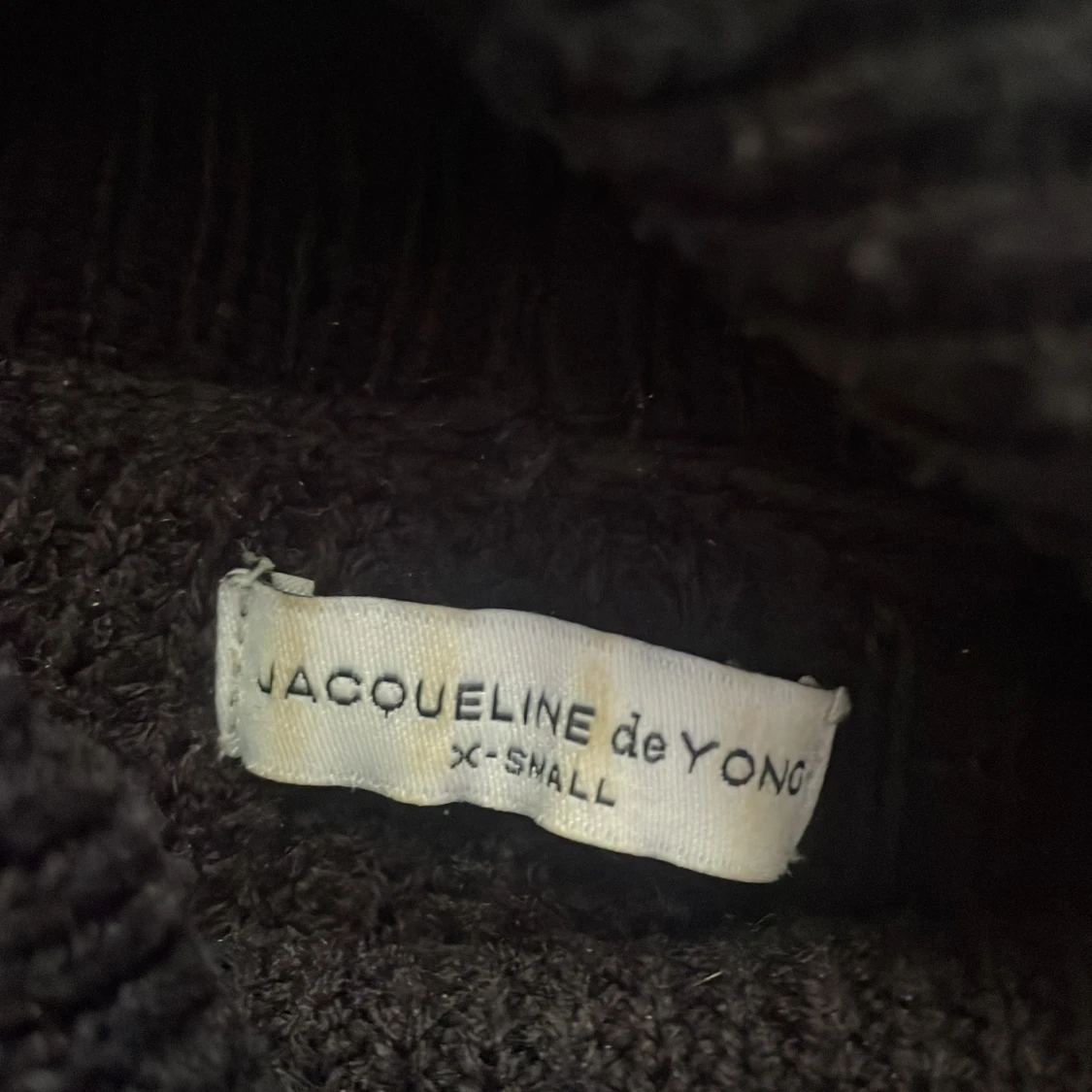 Svart polotröja från Jacqueline de Yong - 2