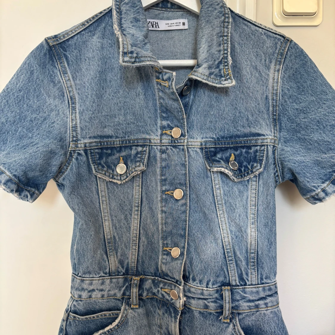 Jeansklänning med kort ärm från Zara - 3