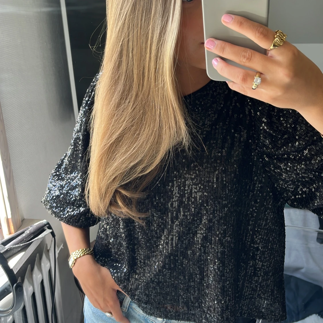 Svart paljettopp från Stockh LM - 2