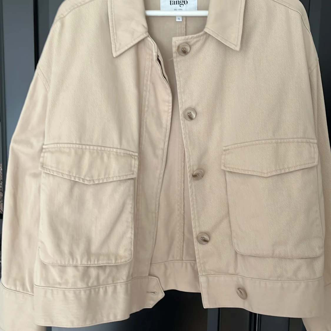 Twist and tango jacka  - 1