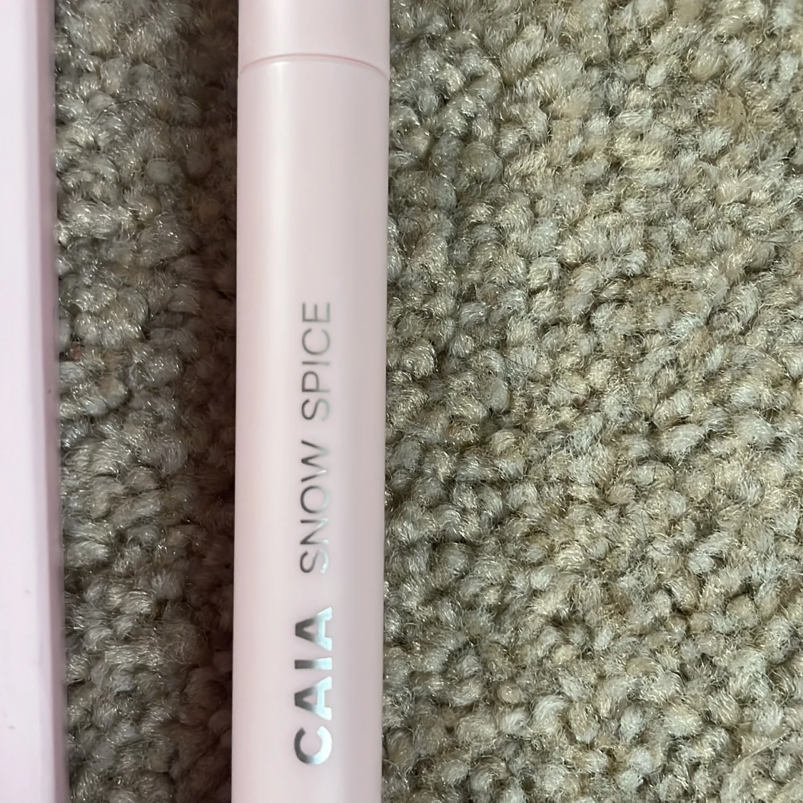 CAIA Snow Spice ögonskugga stick - 1