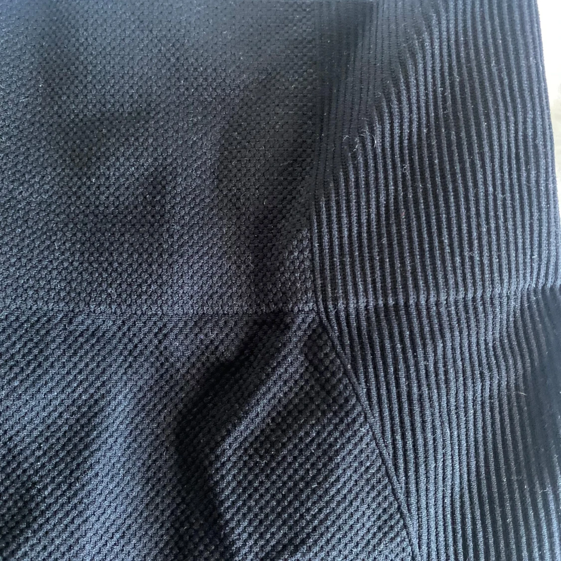 Svarta ribbade leggings från SHEIN - 1