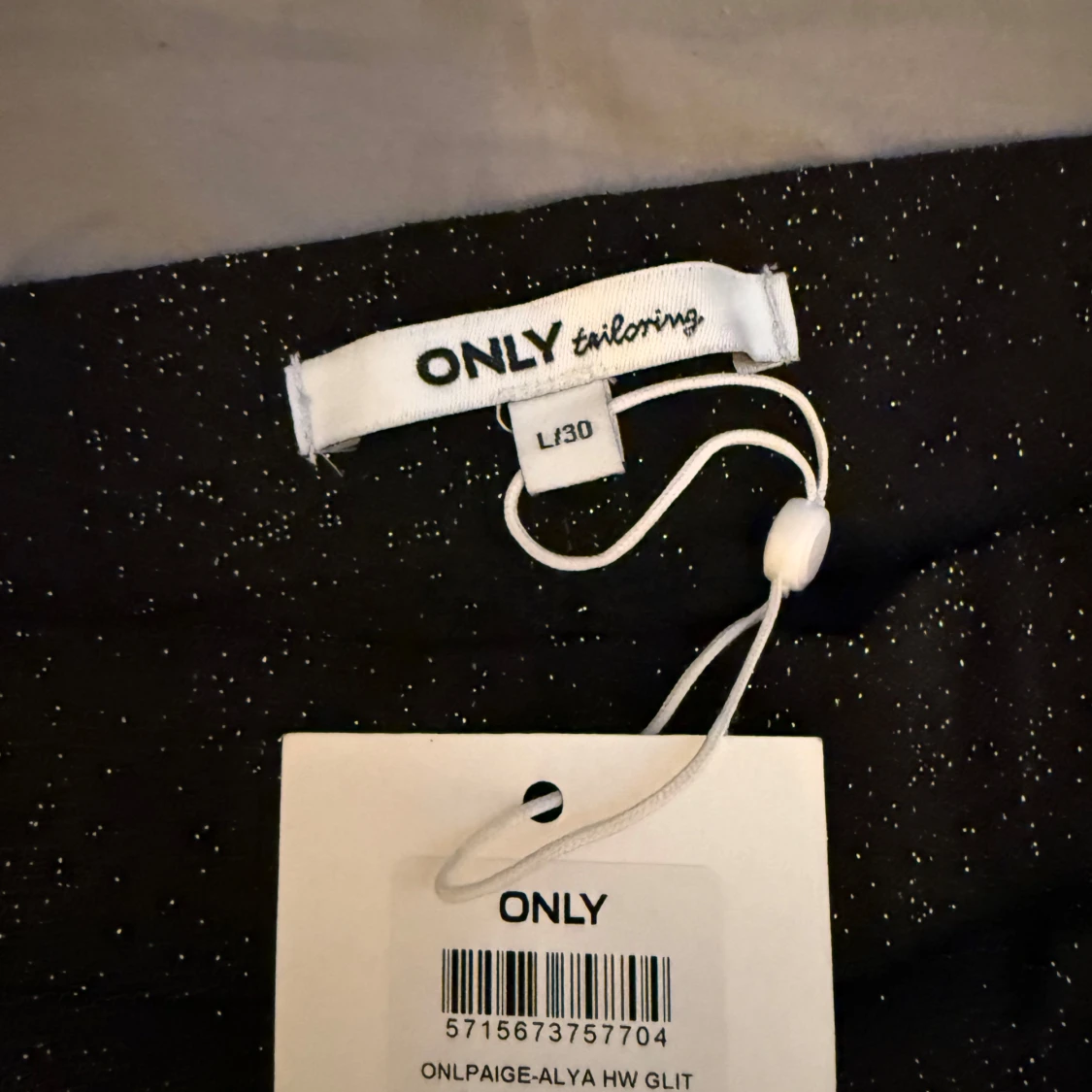 Svarta glittriga bootcut-byxor från ONLY - 2