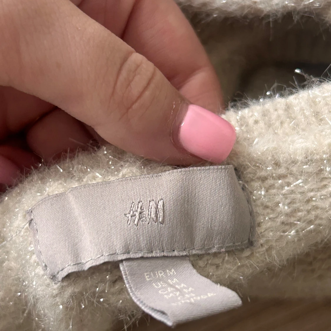 Beige stickad tröja från H&M - 2